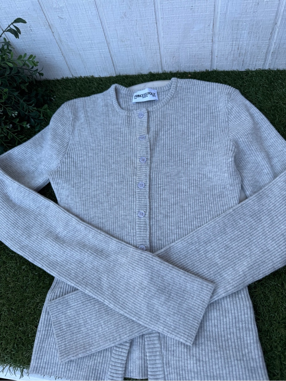 Princess Polly Suzu Long Sleeve Knit Top Grey Ribbed Button-Front Sweater Sz s - Picture 8 of 15